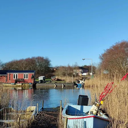 Semesterbostad Villa-amby Close To Need For *